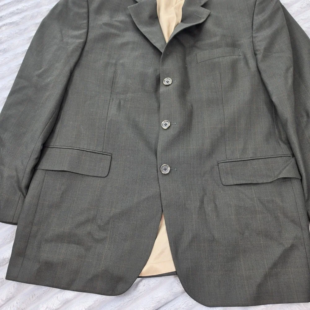 IZOD Mens 2 Piece Suit 43R 35W Charcoal Grey Wool Windowpane Plaid South Africa